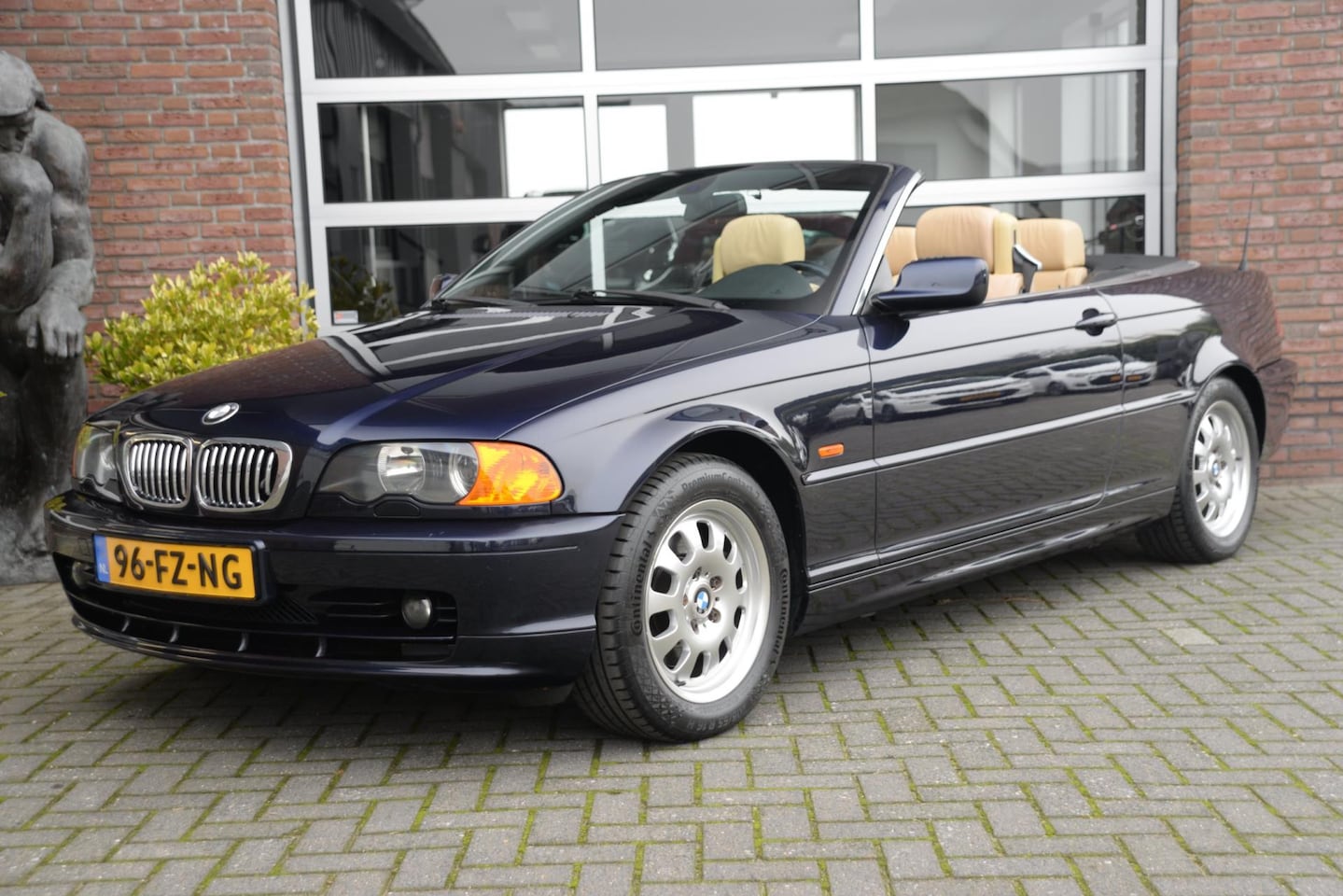 BMW 3-serie Cabrio - 323Ci Executive | Orig. NL | Leder | PDC | - AutoWereld.nl