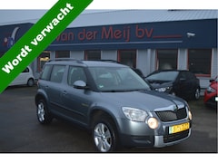 Skoda Yeti - 1.2 TSI Sprint Pro , TREKHAAK , AIRCO , CR CONTR , LMV17 , PDC V+A ,