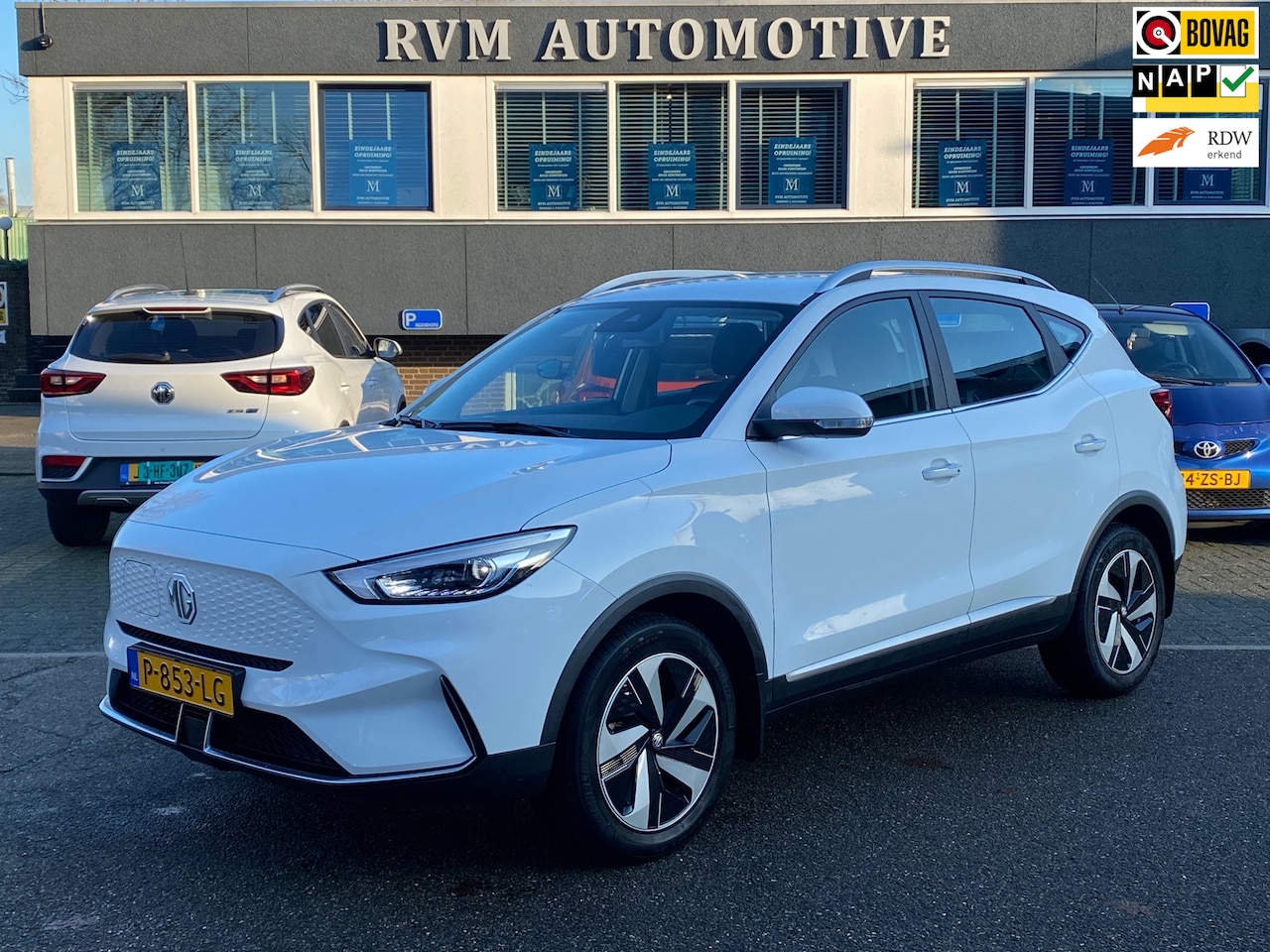 MG ZS - EV Standard Range Comfort 50 kWh VAN 22.900 VOOR 19.877 EINDEJAARSVOORDEEL 3.023,- | ORIG. - AutoWereld.nl