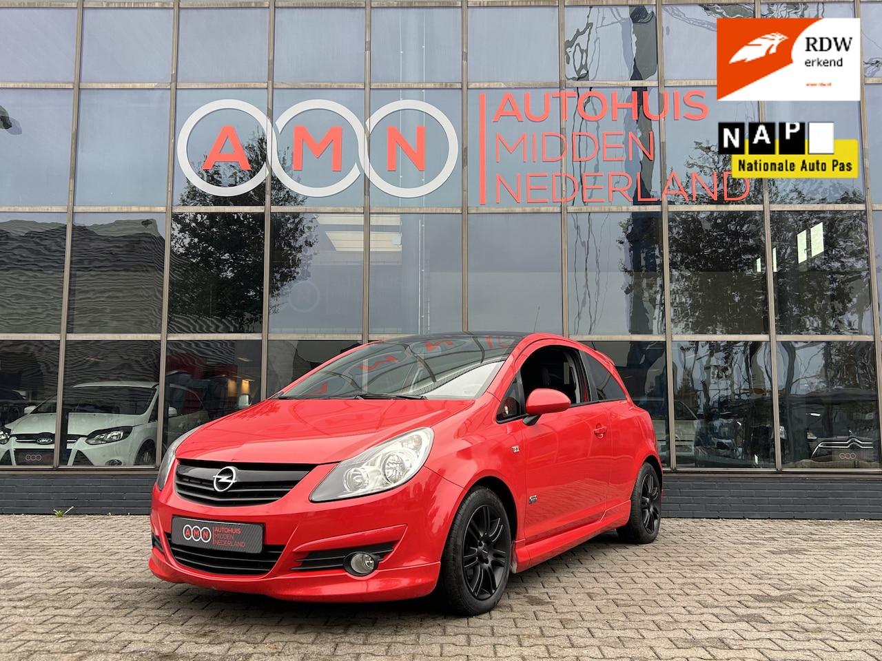 Opel Corsa - 1.4-16V OPC-Line,ClimateCtr,Elek ramen, Multifuncioneel stuur 90Pk - AutoWereld.nl