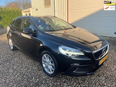 Volvo V40 Cross Country - 1.5 T3 Polar+ Luxury HARMN/KARDON.PANO.LEER.NAP