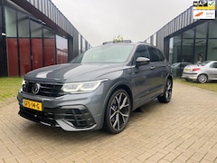 Volkswagen Tiguan - 2.0 TSI R 75 Edition 4Motion Pano HUD Akra 360 BOMVOL