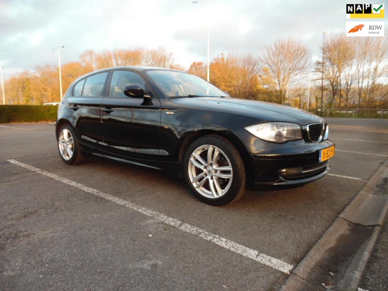 BMW 1-serie - 116i 116i - AutoWereld.nl