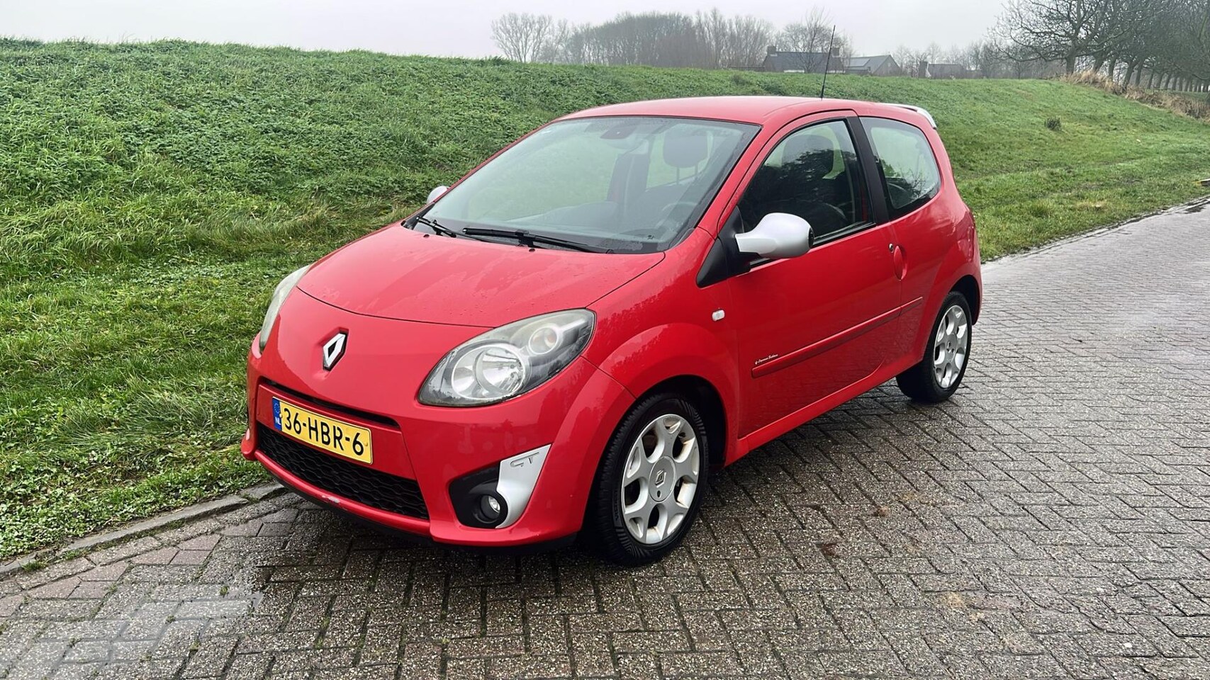 Renault Twingo - 1.2i TCE GT 74KW/101PK Special Edition Alles Electrisch LM Velgen Airco NAP APK 07-'25 - AutoWereld.nl