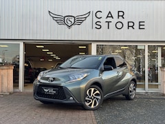 Toyota Aygo X - 1.0 VVT-i MT Envy |CARPLAY|CAMERA|17" LM|TWO TONE|CRUISE|LANE ASSIST|ST VWM|+++