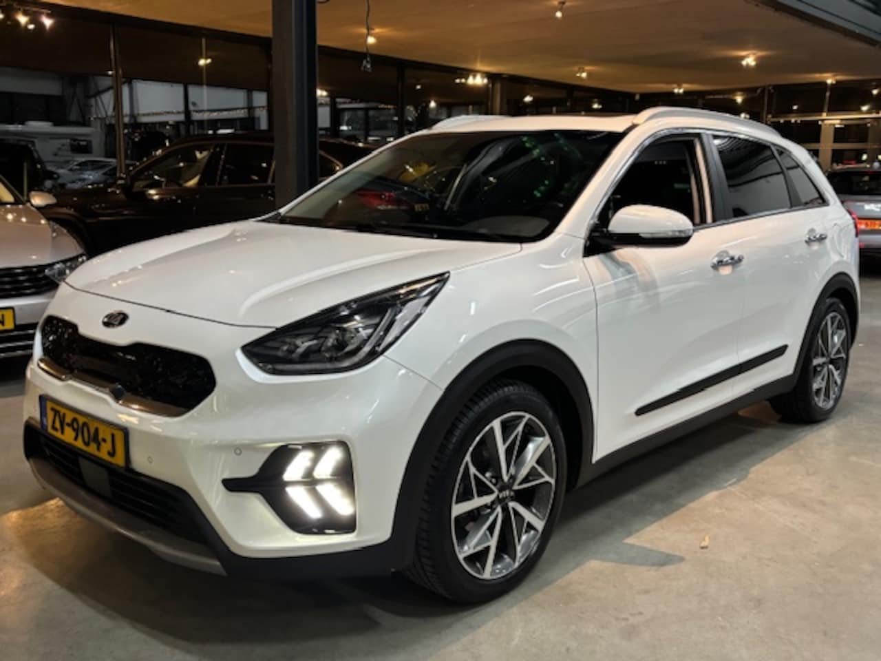 Kia Niro - 1.6 GDi Hybrid 141pk DCT6 ExecutiveLine - AutoWereld.nl