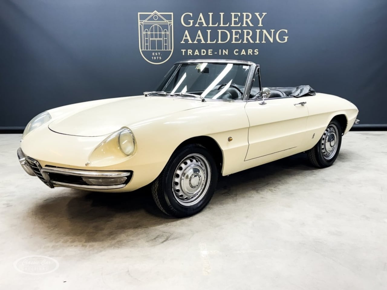 Alfa Romeo Spider - 1600 Spider Duetto  - ONLINE AUCTION - AutoWereld.nl