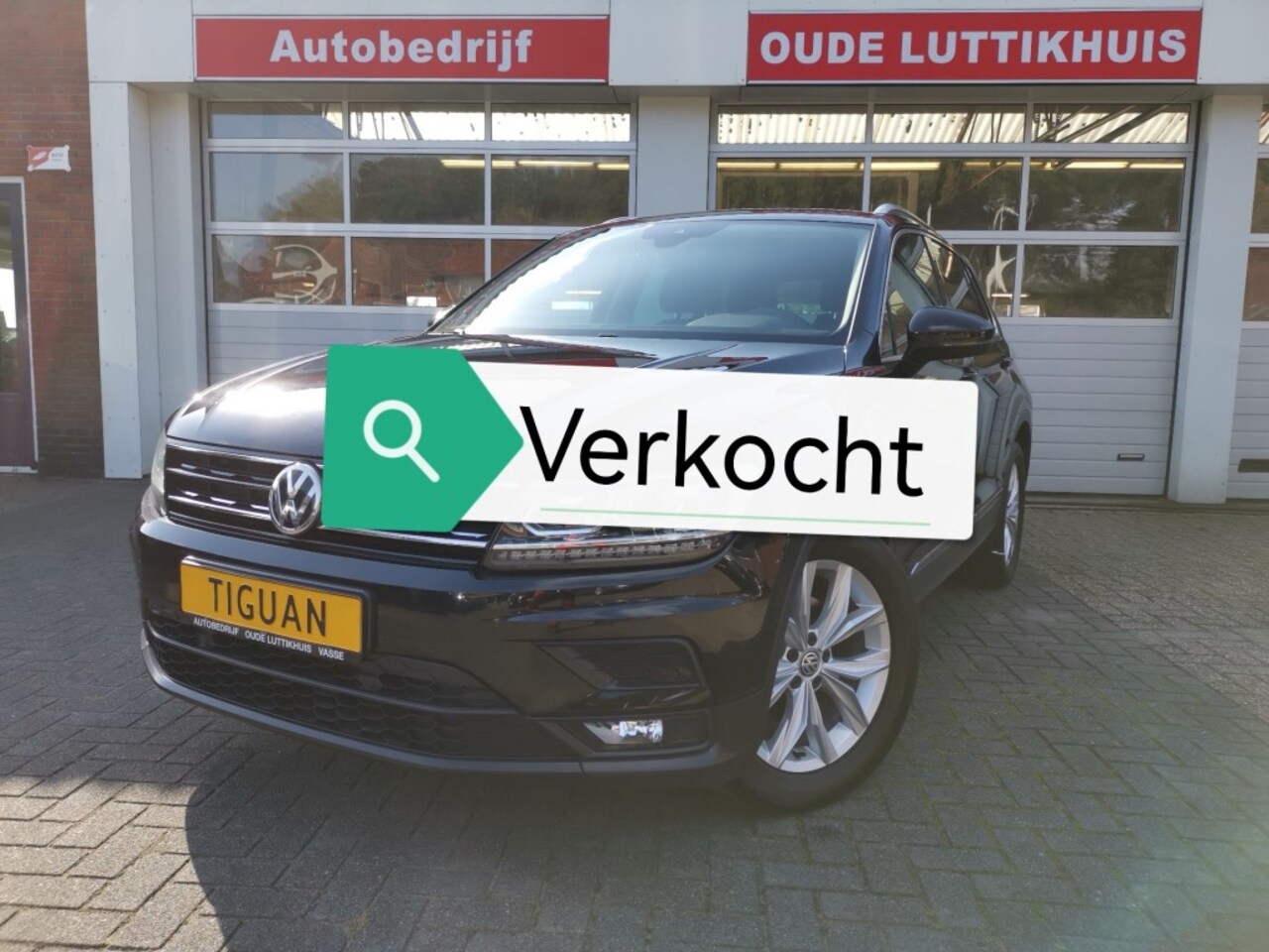 Volkswagen Tiguan - 1.4TSI 150PK Highline Full Led App-connect ACC - AutoWereld.nl