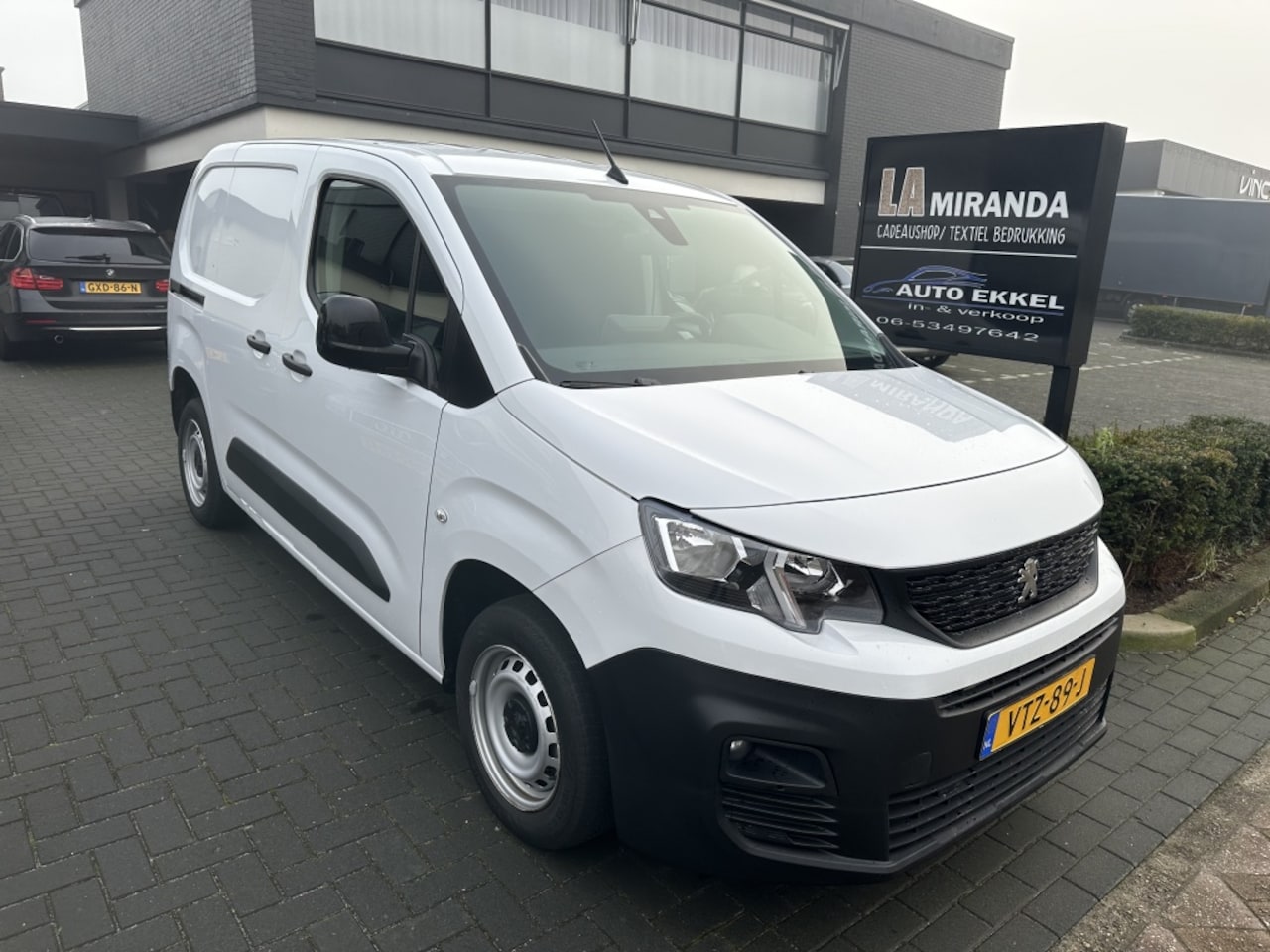 Peugeot Partner - 1.5 BlueHDi 100 - AutoWereld.nl