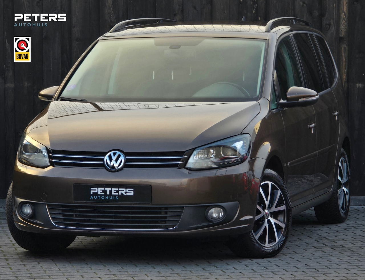 Volkswagen Touran - 1.2 TSI Highline BlueMotion| Xenon| Trekh. - AutoWereld.nl