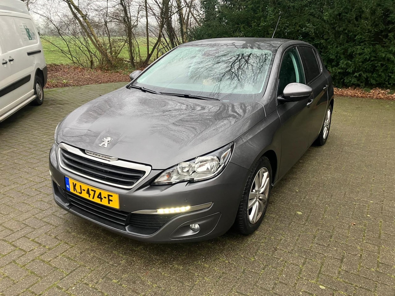 Peugeot 308 - 1.2 PureTech Led Panoramadak Navi NL-auto - AutoWereld.nl