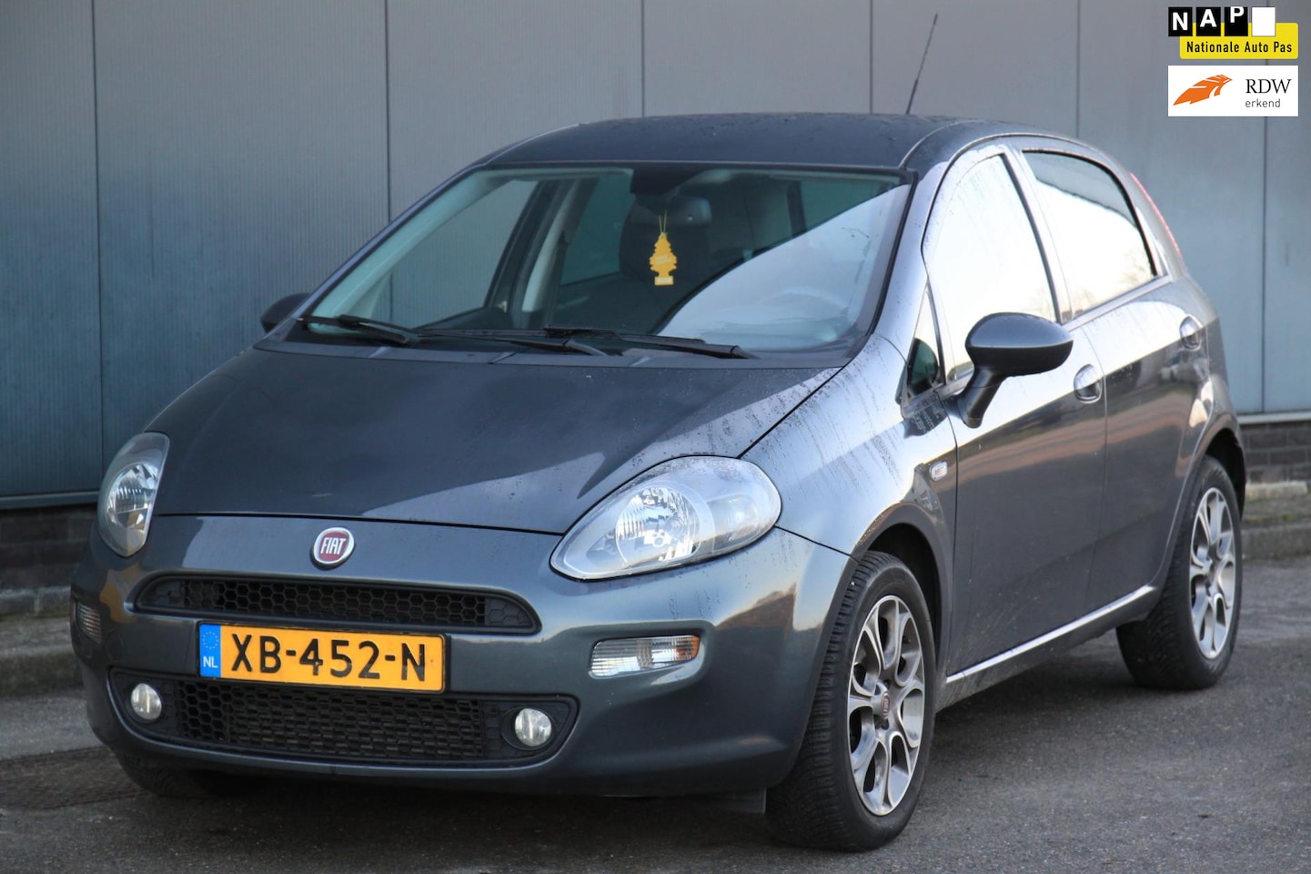 Fiat Punto Evo - 0.9 TwinAir Sempre Navigatie/Parkeersensor/Lmv/Cruise/Apk 12-2026 - AutoWereld.nl