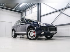 Porsche Cayenne - 4.5 Turbo | Swiss import | zeer mooi | A-Z onderhouden | youngtimer | trekhaak |