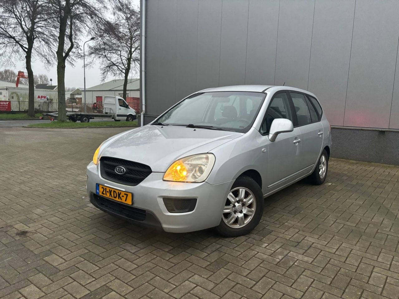 Kia Carens - 2.0 CVVT X-tra 2.0 CVVT X-tra - AutoWereld.nl