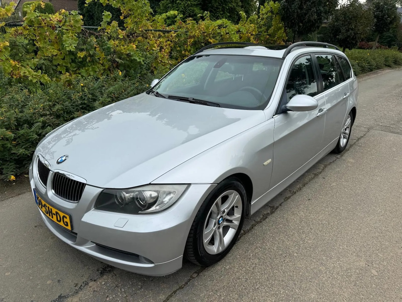 BMW 3-serie Touring - 325i Dynamic Executive 325i Dynamic Executive - AutoWereld.nl