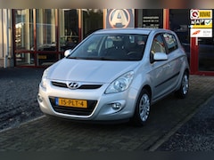 Hyundai i20 - 1.2i i-Motion 5 DEURS AIRCO 1E EIGENAAR