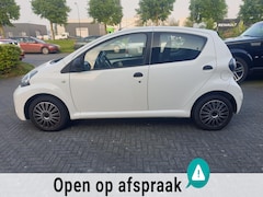 Toyota Aygo - 1.0 VVT-i Comfort .AIRCO / APK 24-01-26