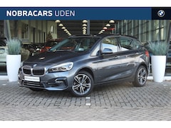 BMW 2-serie Active Tourer - 218i High Executive Sport Line Automaat / Sportstoelen / Stoelverwarming / Achteruitrijcam