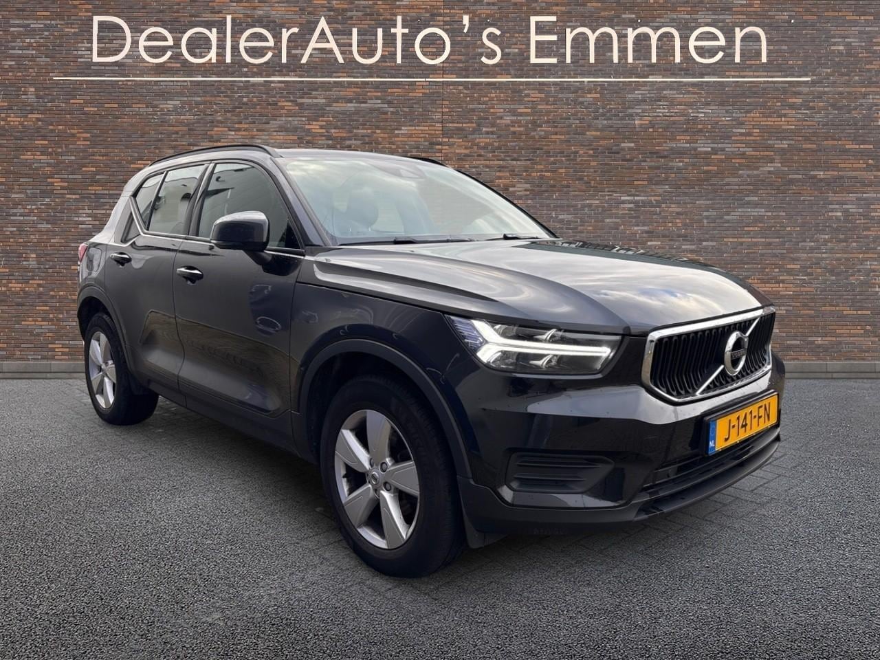 Volvo XC40 - 1.5 T2 Momentum Core 1.5 T2 Momentum Core - AutoWereld.nl