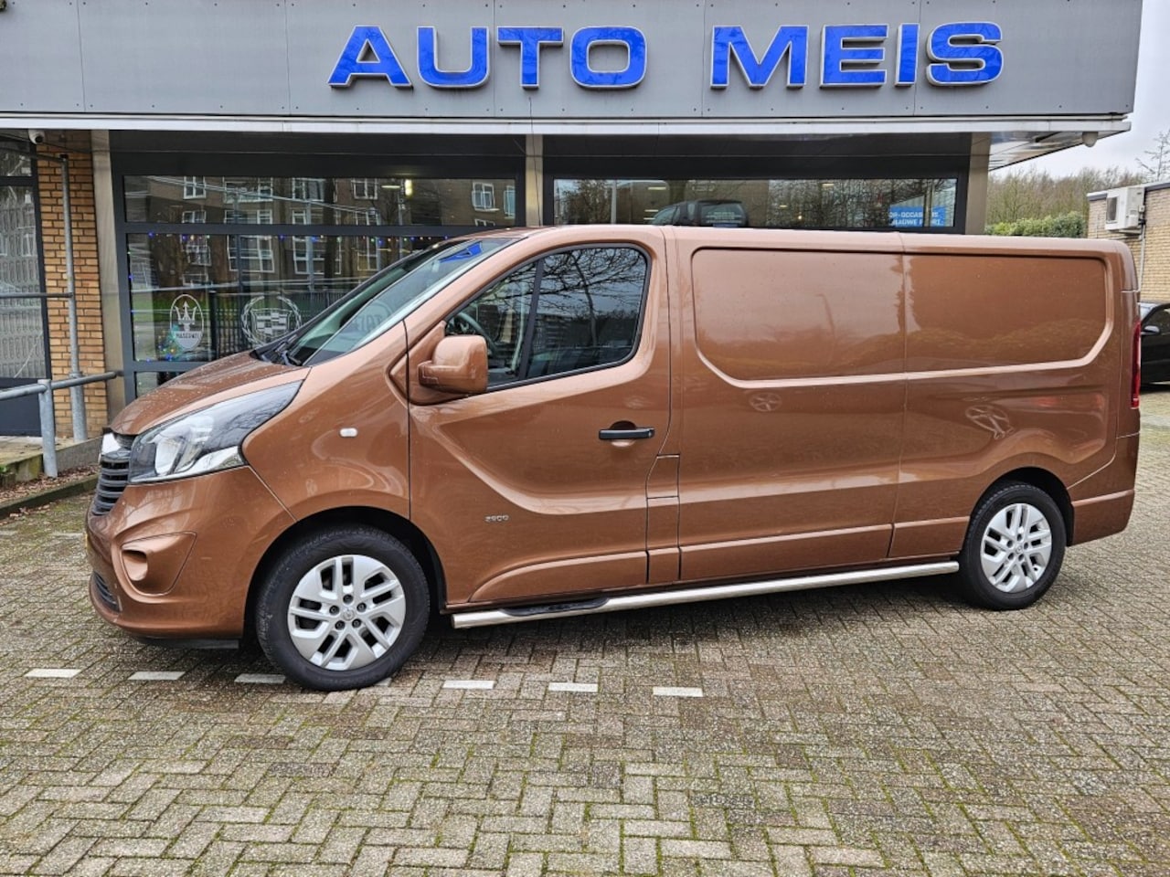 Opel Vivaro - 1.6 CDTI L2H1 DC Edition EcoFlex 1.6 CDTI L2H1 DC EDITION ECOFLEX - AutoWereld.nl