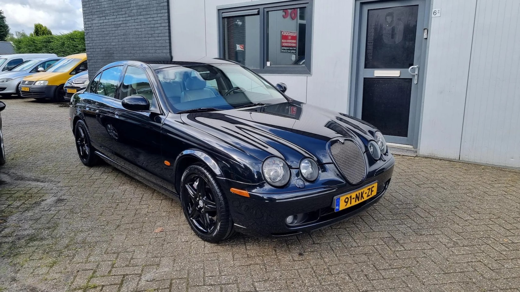 Jaguar S-type - CARS 4.2 V8 R S/C - AutoWereld.nl