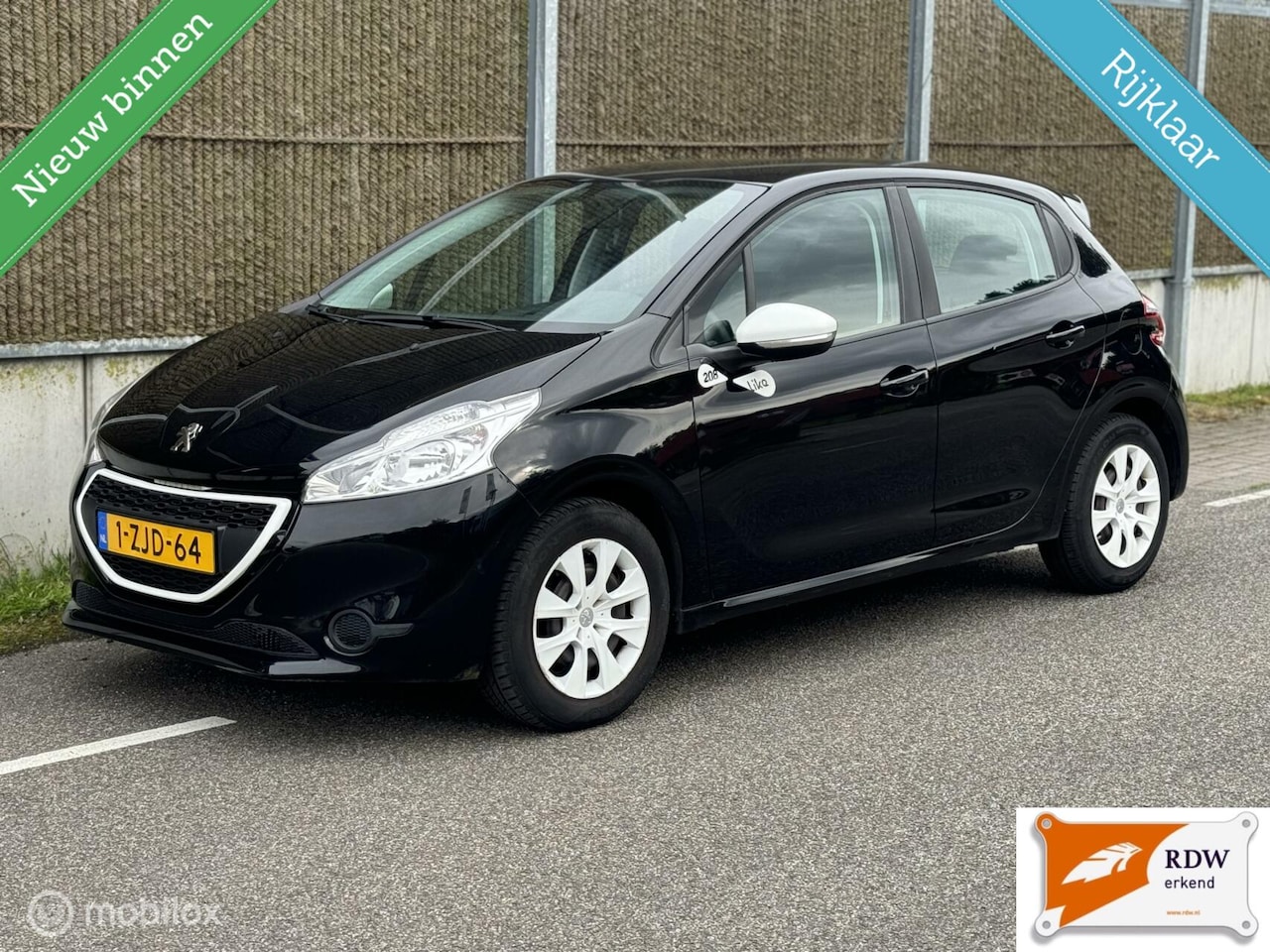 Peugeot 208 - 1.0 PureTech LIKE NAP/AIRCO/LAGE KM STAND/NETTE AUTO - AutoWereld.nl