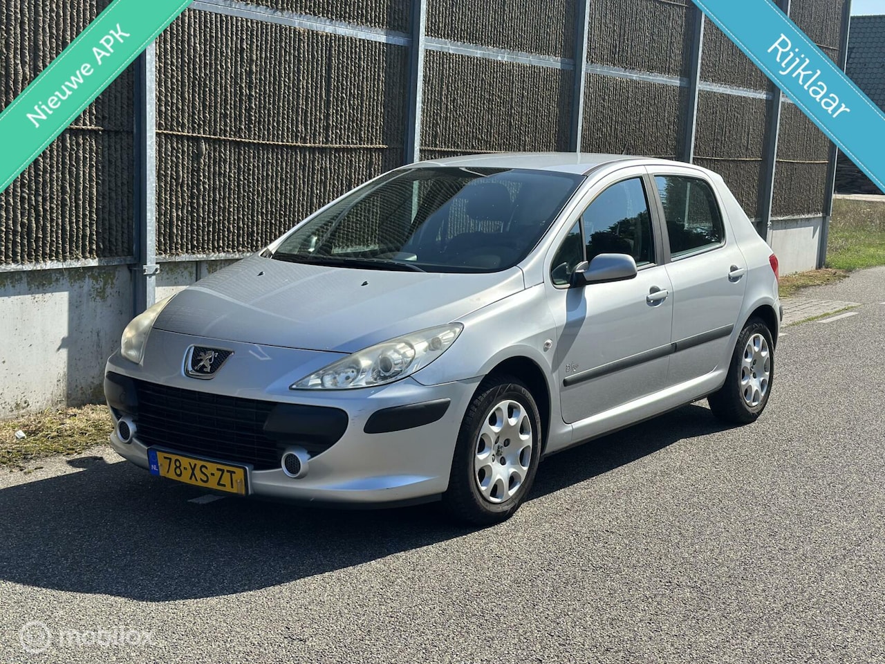 Peugeot 307 - 1.6-16V Premium NAP/AIRCO/CRUISE/NWEAPK - AutoWereld.nl