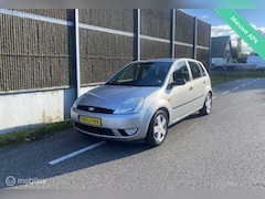 Ford Fiesta - 1.4-16V Ambiente LAGEKM/NAP/APK/AIRCO