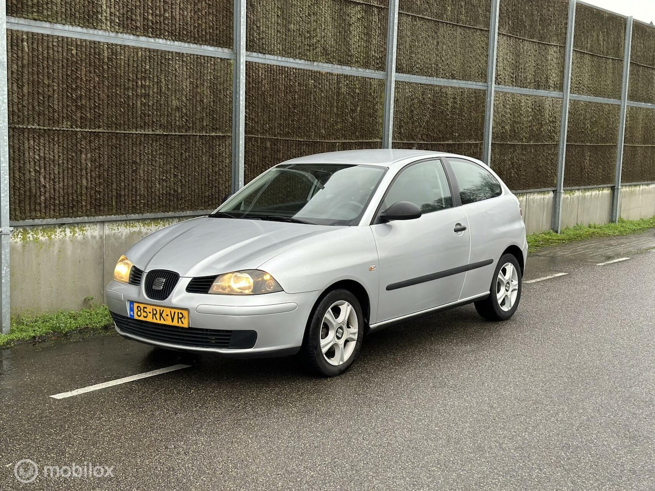 Seat Ibiza - 1.4-16V BusinesslineLAGEKM|NAP|CLIMA|APK - AutoWereld.nl