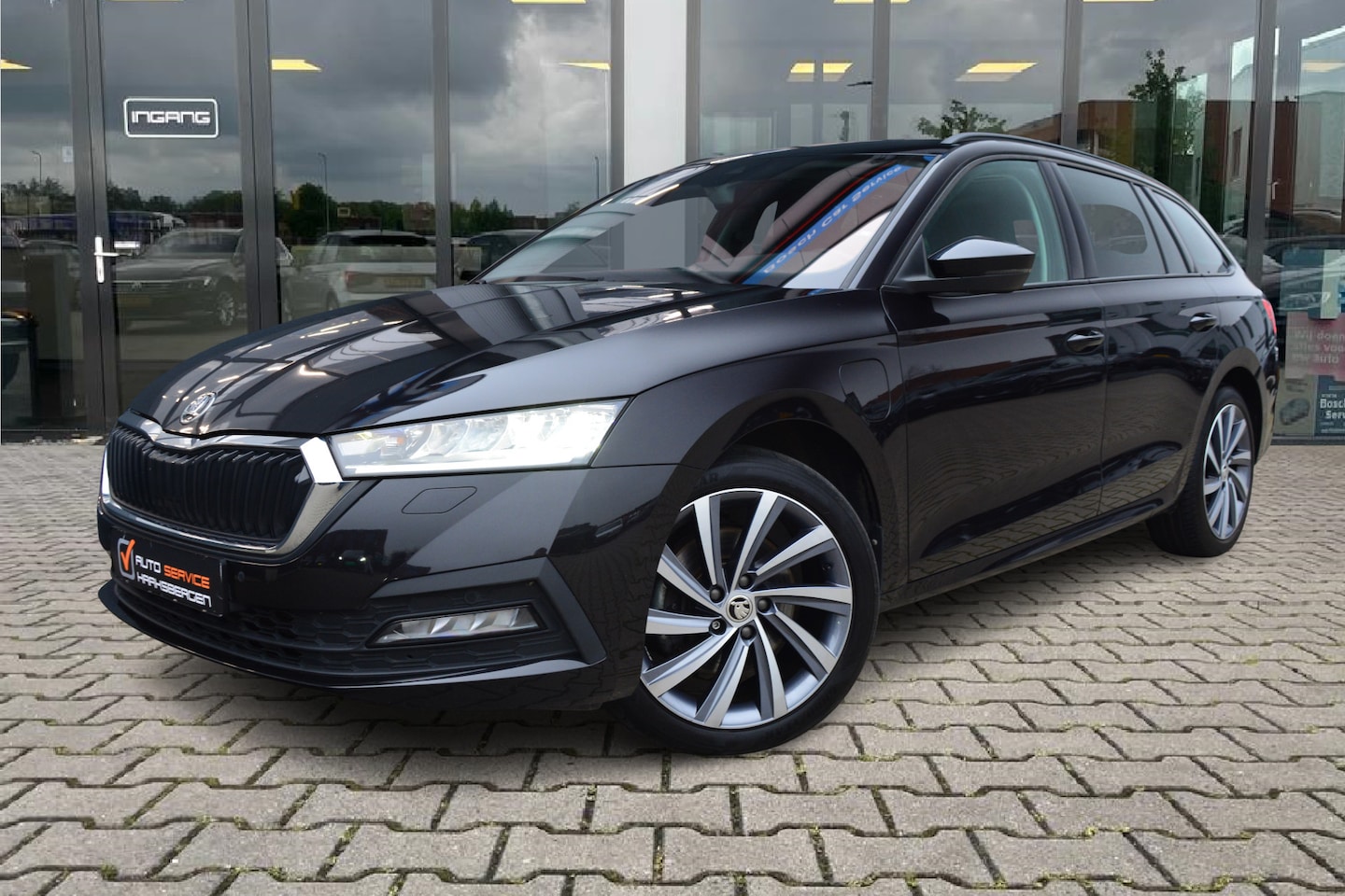 Skoda Octavia Combi - 1.4 TSI iV PHEV Business Edition Plus | Dealer Onderhouden | Pano | Camera | - AutoWereld.nl