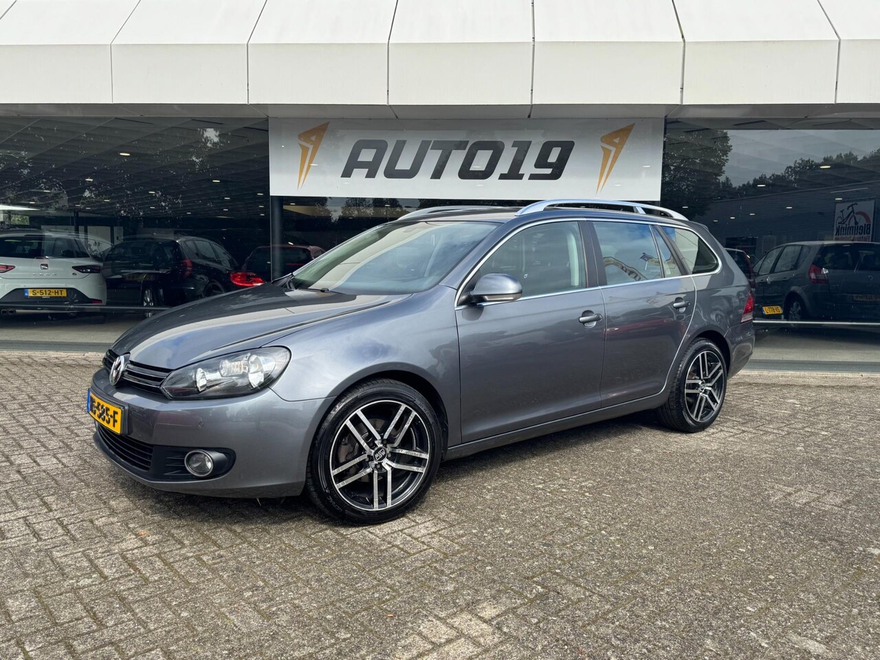 Volkswagen Golf Variant - 1.6 TDI Highline BlueMotion 1.6 TDI Highline BlueMotion - AutoWereld.nl