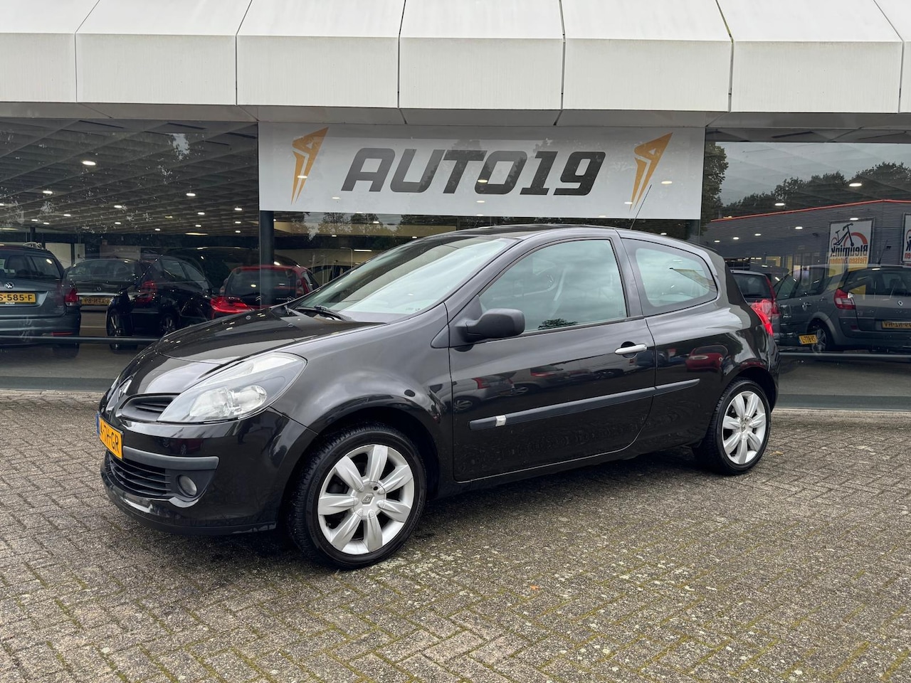 Renault Clio - 1.4-16V Dynamique Comfort 1.4-16V Dynamique Comfort - AutoWereld.nl