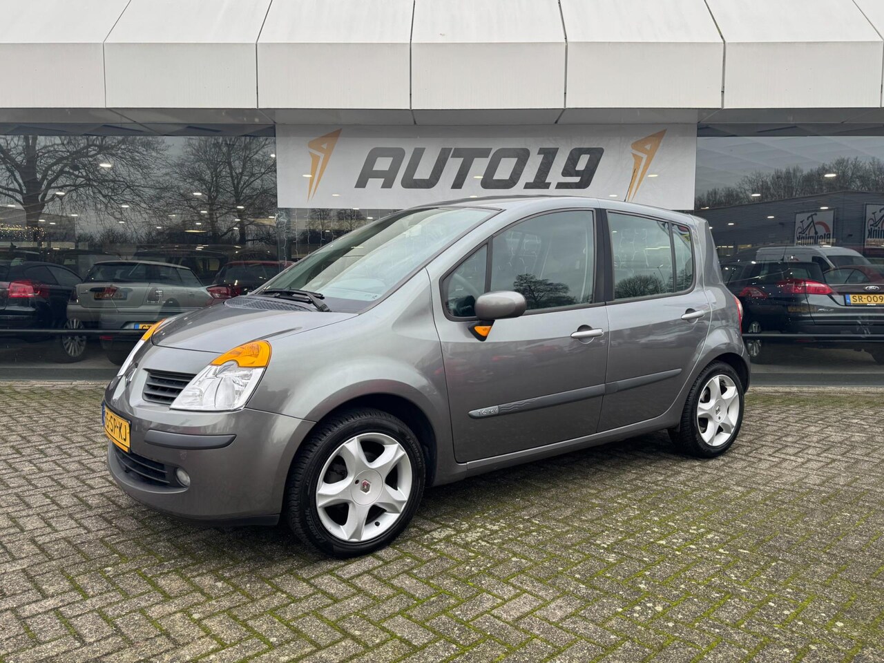 Renault Modus - 1.6-16V Air 1.6-16V Air - AutoWereld.nl