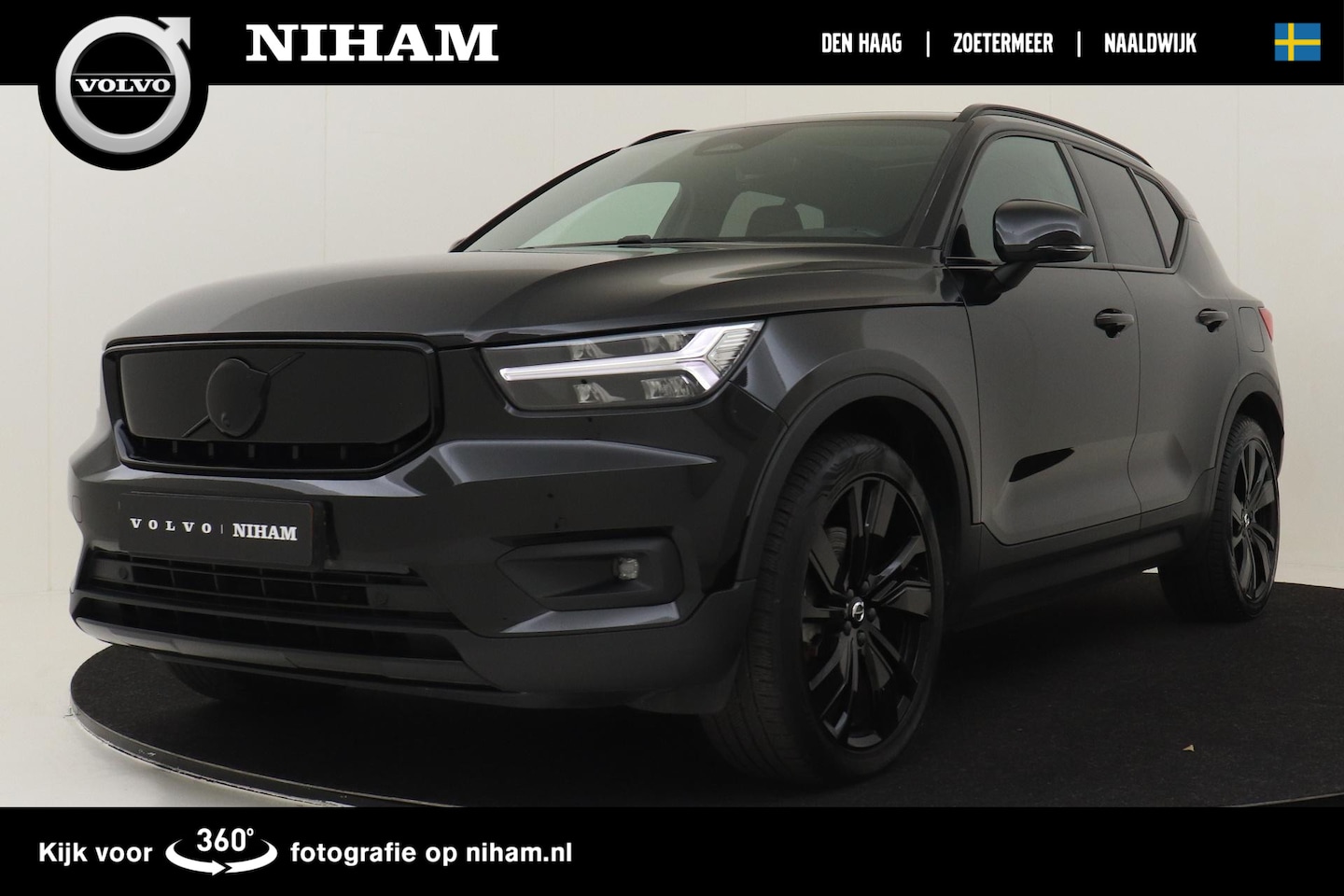 Volvo XC40 - RECHARGE P8 AWD R-DESIGN -PANO.DAK|360°CAM|POWER-SEATS|VOL.LEDER|BLIS|TREKHAAK - AutoWereld.nl