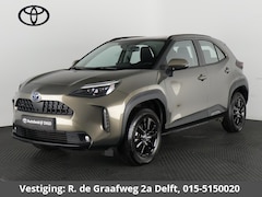 Toyota Yaris Cross - 1.5 Hybrid Dynamic Luxury | Stuur- & Stoelverwarming | HUD | Parkeersensoren | Navigatie