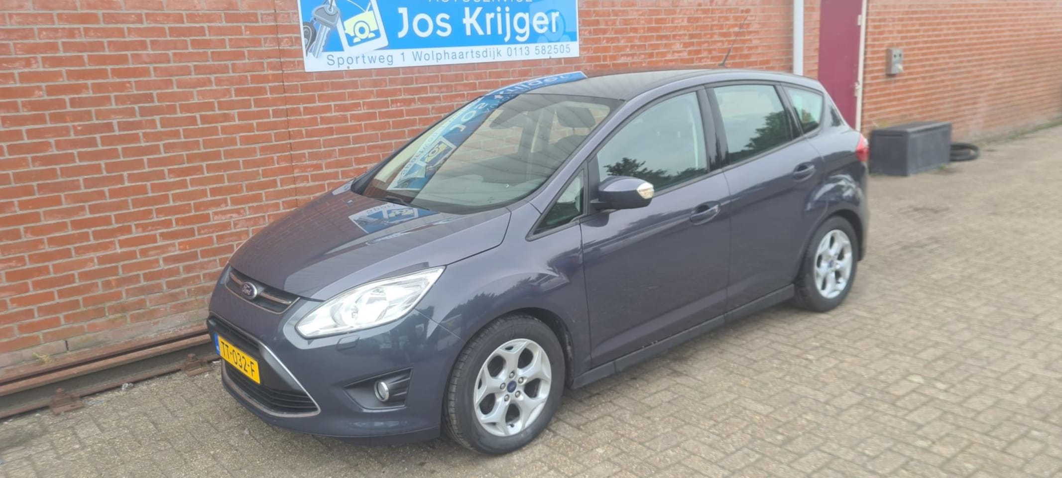 Ford C-Max - 1.6 TDCi Trend nieuwe distributieriem . dakdrager en set winterbanden bijgeleverd , geen a - AutoWereld.nl