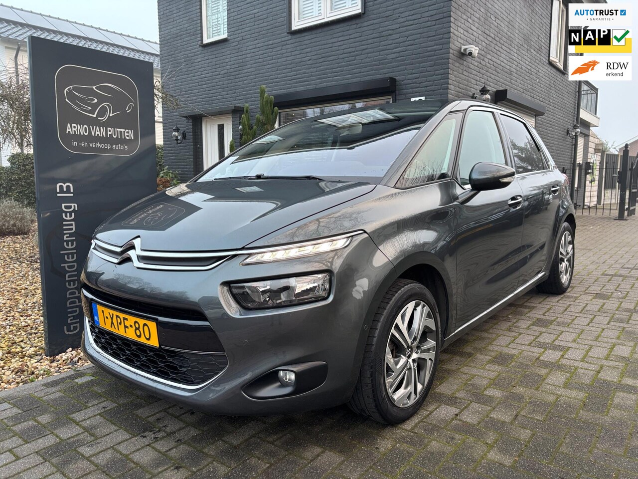 Citroën C4 Picasso - 1.6 Intensive - AutoWereld.nl