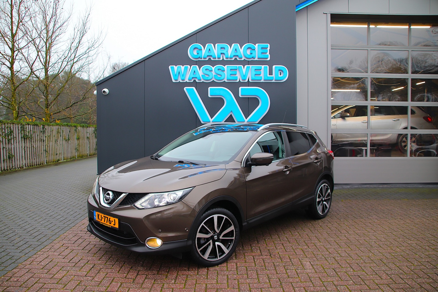 Nissan Qashqai - 1.2 DIG-T Tekna NL Trekhaak/Stoelverw/Camera/Pano - AutoWereld.nl