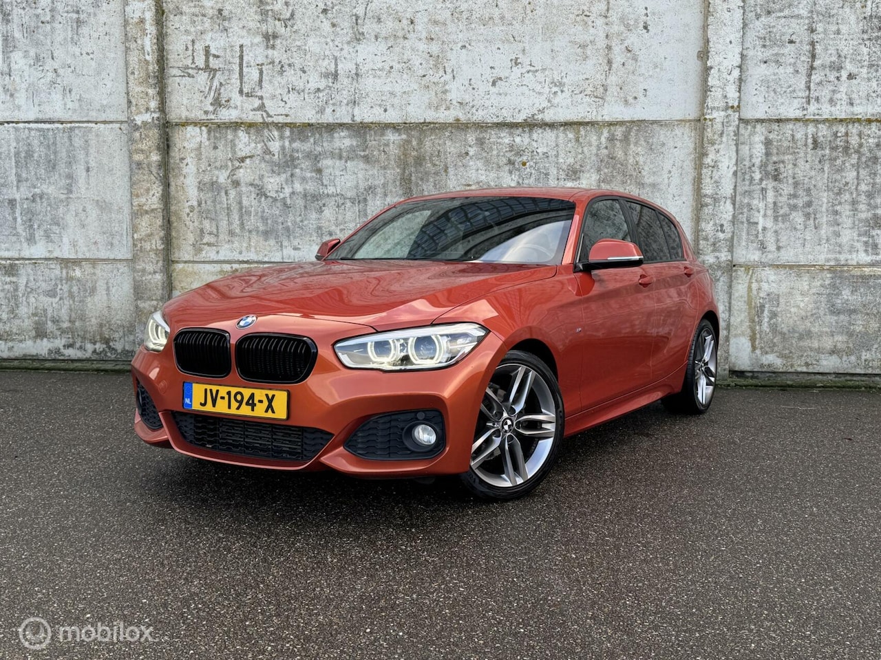 BMW 1-serie - 118i M Sport LCI/Hifi/LED/Alcantara/Cruise - AutoWereld.nl