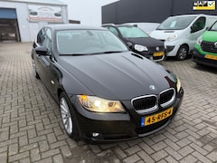 BMW 3-serie - 318i Luxury Line