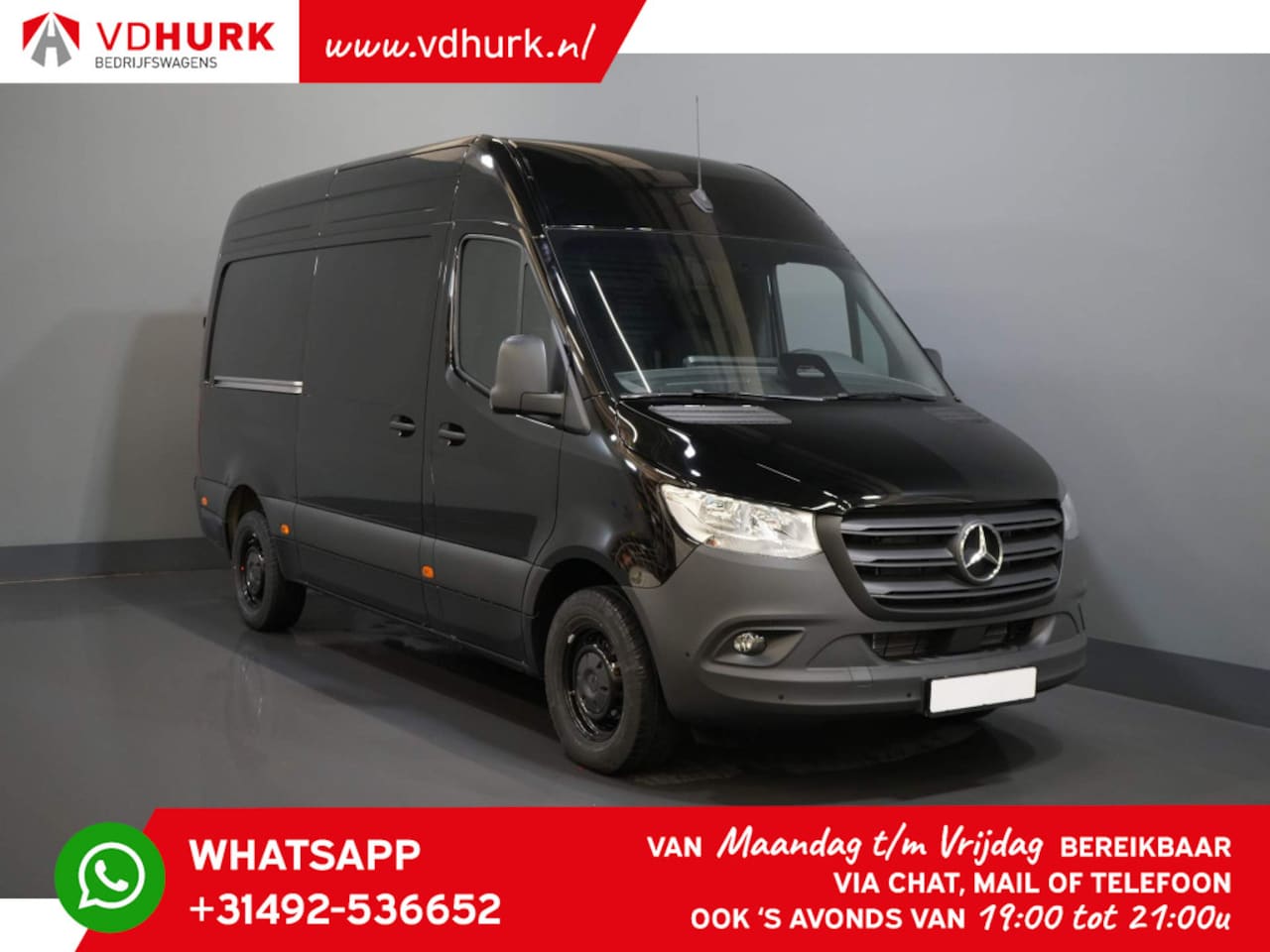 Mercedes-Benz Sprinter - 317 CDI Aut. L2H2 Facelift/ 3.5t Trekverm./ Betimmerd/ Camera/ Cruise/Trekhaak/ Opstap/ Ge - AutoWereld.nl