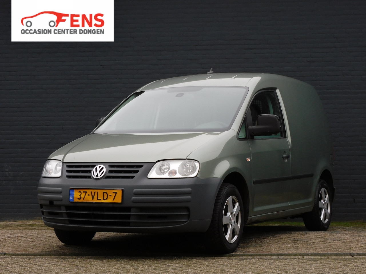 Volkswagen Caddy - 1.9 TDI AUTOMAAT! BTW VRIJ! AIRCO! PARROT!  LM VELGEN! TREKHAAK! - AutoWereld.nl