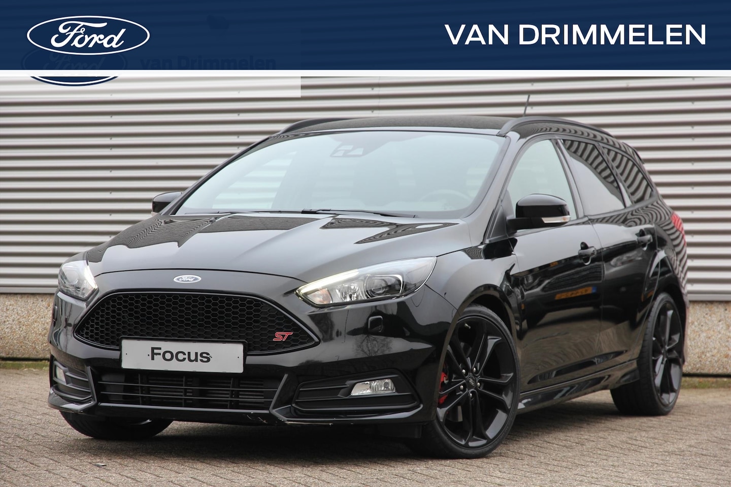 Ford Focus - 2.0 EcoBoost 250pk ST 'Shadow Black' I Xenon I Winterpack I RIJKLAAR - AutoWereld.nl