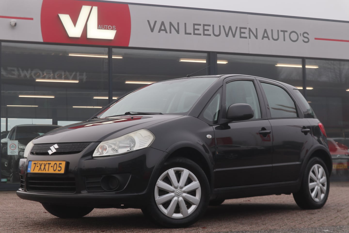 Suzuki SX4 - 1.5 Comfort | APK 22-08-2025 | Airco | Trekhaak - AutoWereld.nl