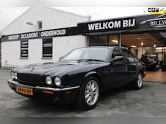 Jaguar XJ - 3.2 V8 Executive / Airco / Automaat / V8 benzine