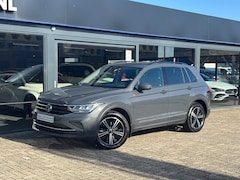 Volkswagen Tiguan - 1.5 TSI Life