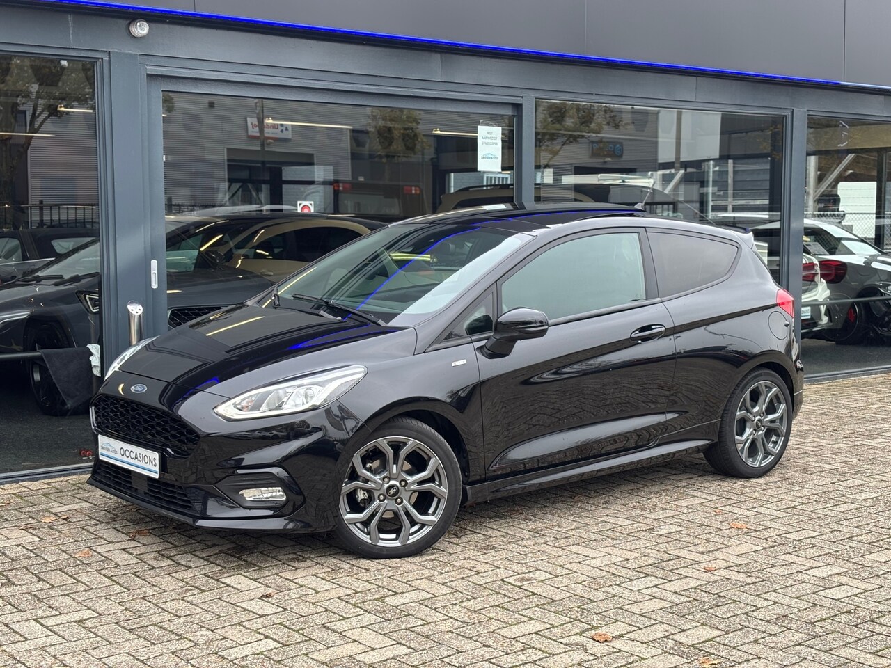 Ford Fiesta - 1.0 EcoBoost ST-Line 100PK/PANORAMADAK/KEYLES/BOMVOL - AutoWereld.nl