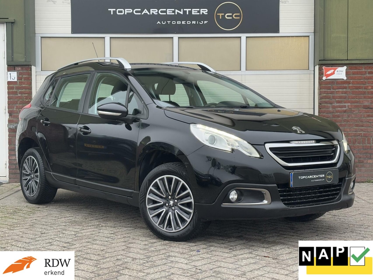 Peugeot 2008 - 1.2 PureTech Blue Lion/NAVI/TREKH/PARKS/APK/NAP - AutoWereld.nl