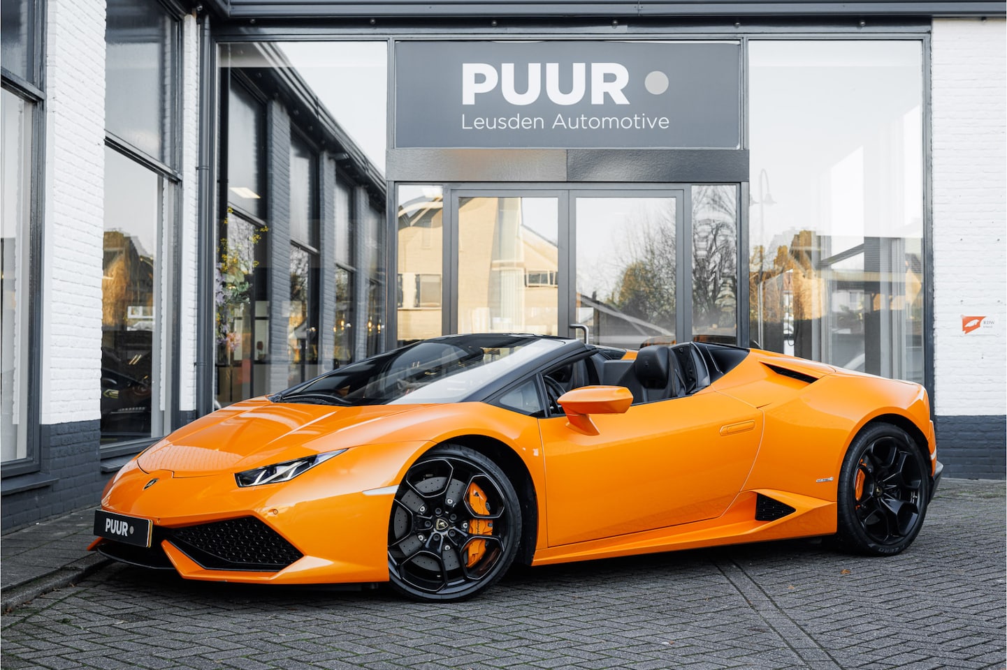 Lamborghini Huracán STO - Spyder 5.2 V10 LP610-4 Arancio Borealis - Lamborghini History - AutoWereld.nl