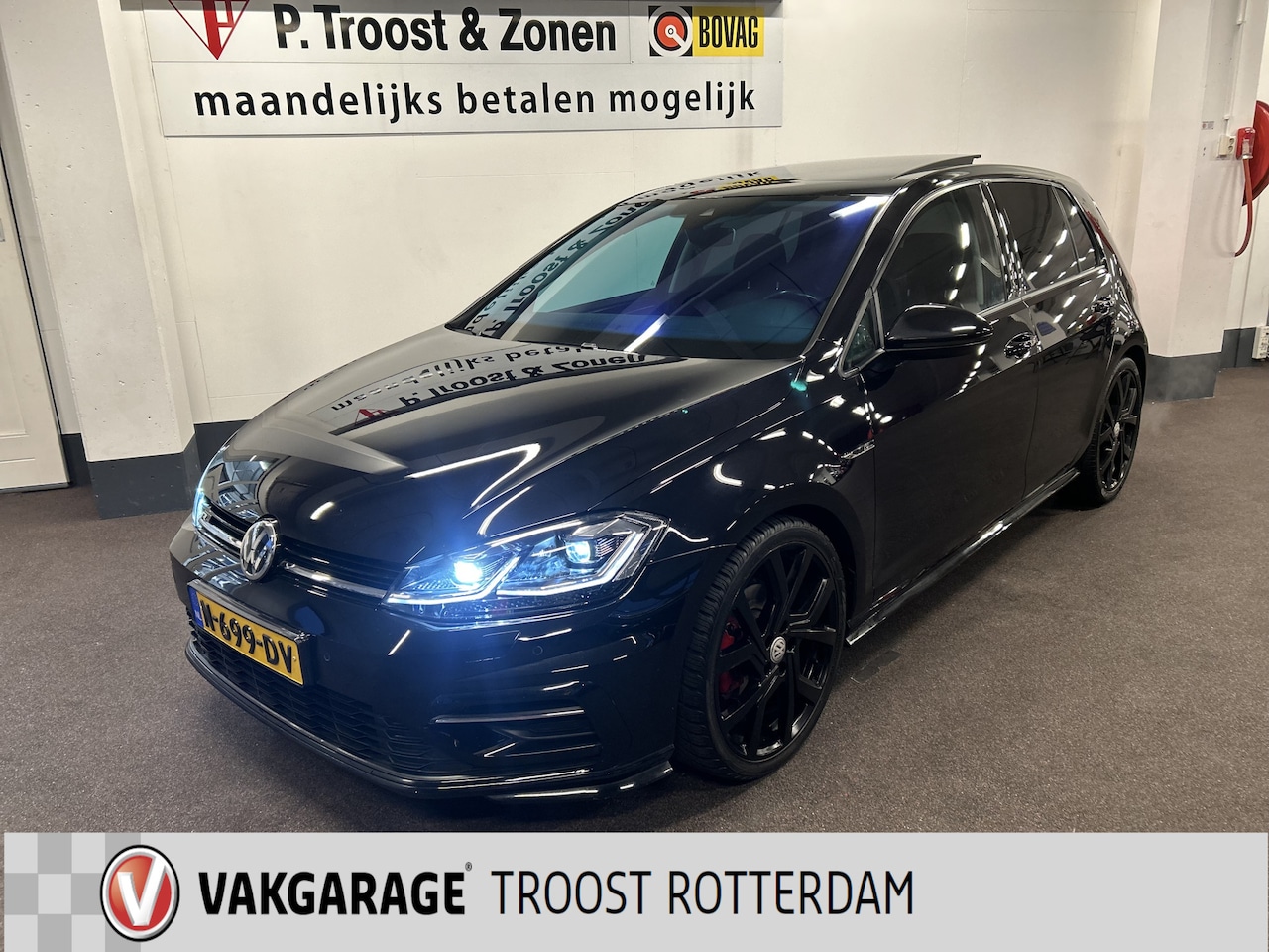 Volkswagen Golf - 1.5 TSI Highline Business R-Line | Panoramadak | Dealer onderhouden | Digital dashboard | - AutoWereld.nl